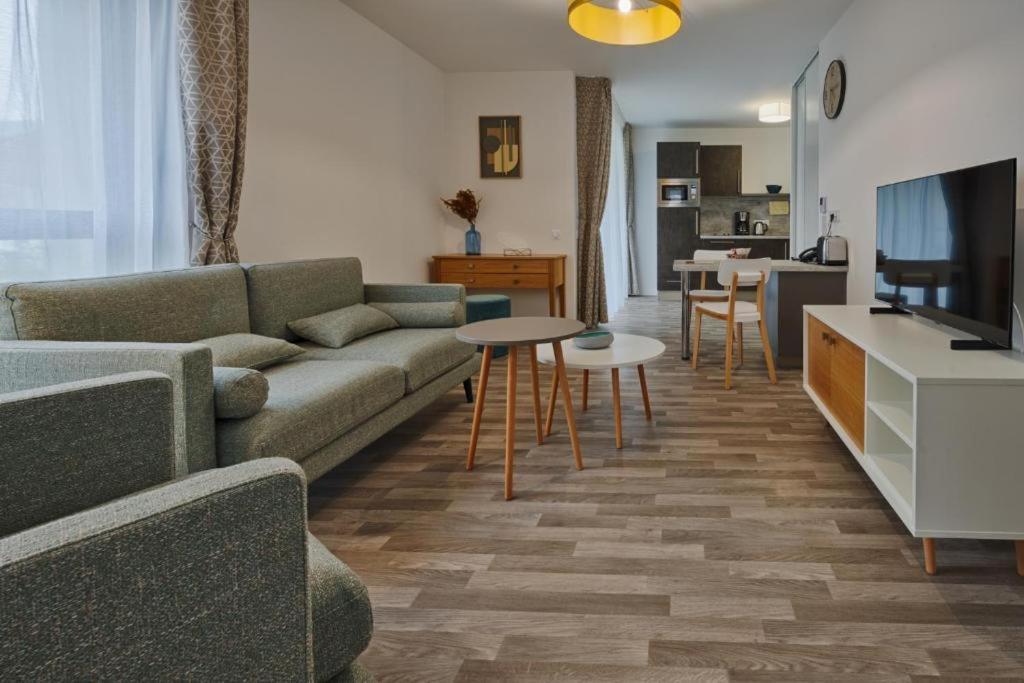 Domitys Le 225 Lejlighedshotel Levallois-Perret Eksteriør billede